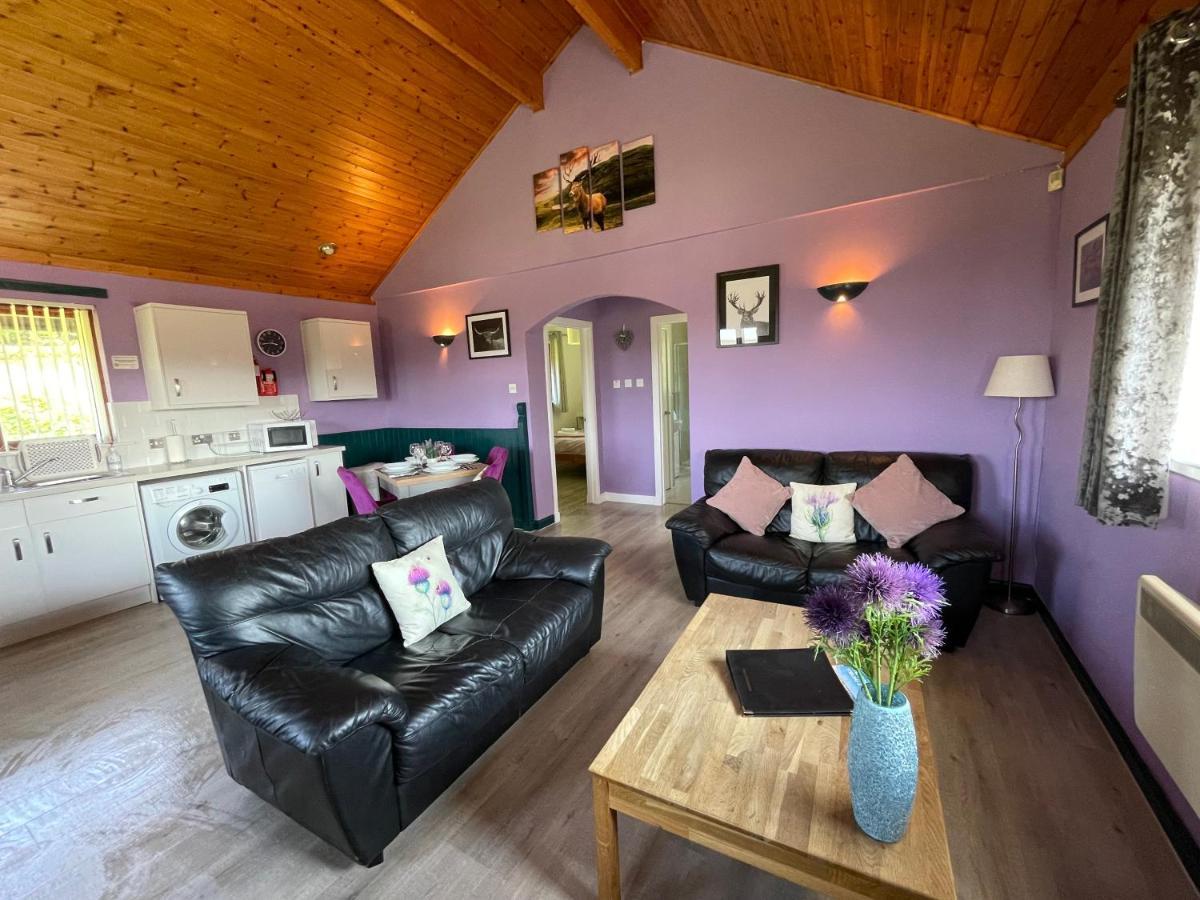 Wellsfield Farm Holiday Lodges Stirling Exterior foto